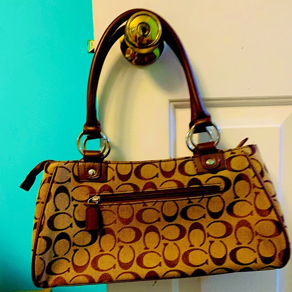 Coach purse - Picture 1 of 3